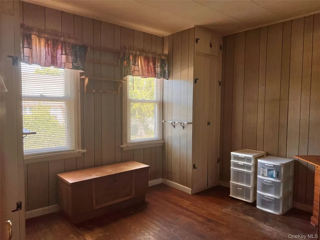 135 Viola Street Wallkill NY 12589