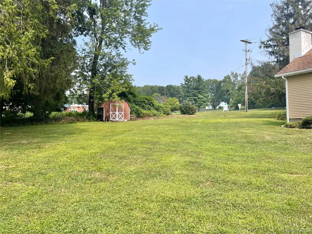 135 Viola Street Wallkill NY 12589