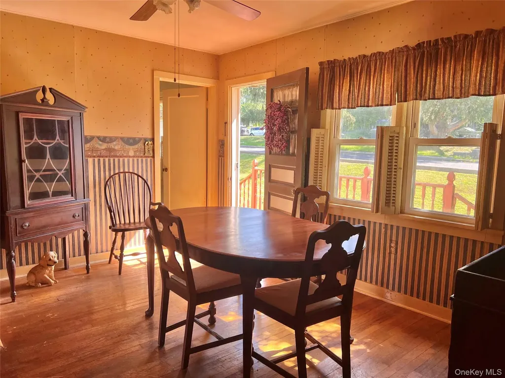 135 Viola Street Wallkill NY 12589