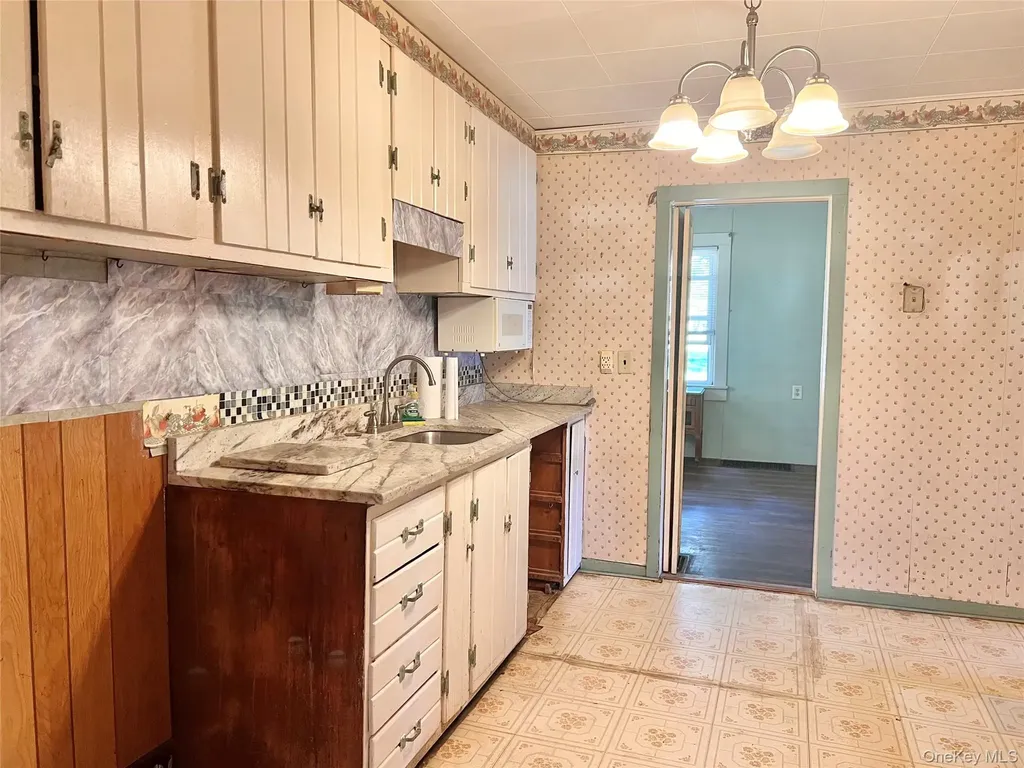 135 Viola Street Wallkill NY 12589