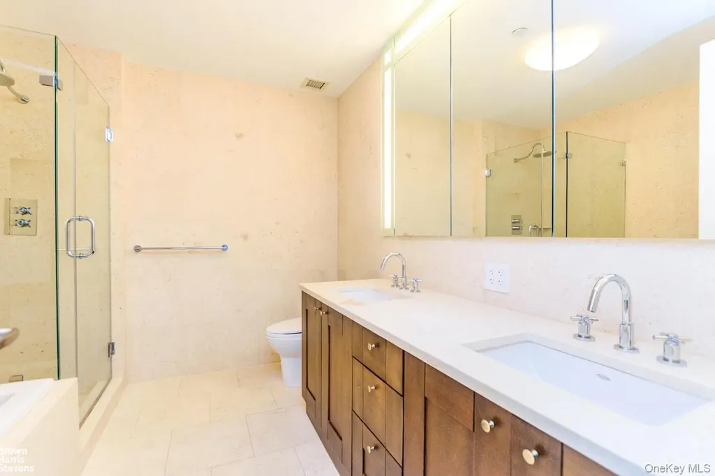 640 W 237th Street Bronx NY 10463