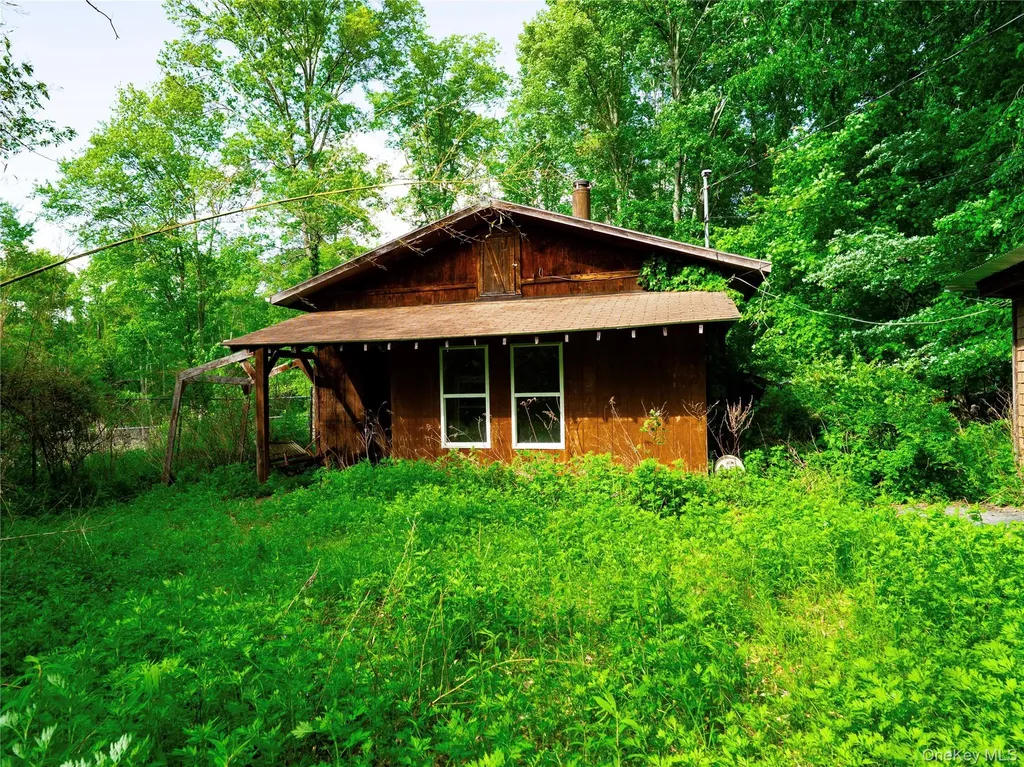 68 Union School Road Montgomery NY 12549