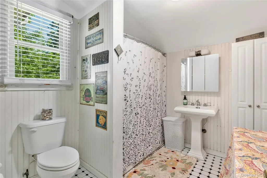 57 Flower Road Mastic Beach NY 11951