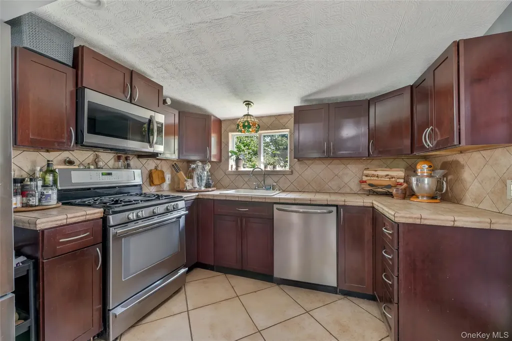 57 Flower Road Mastic Beach NY 11951