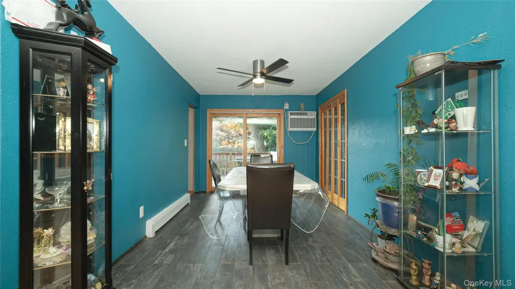 1120 Spur Drive S Bay Shore NY 11706