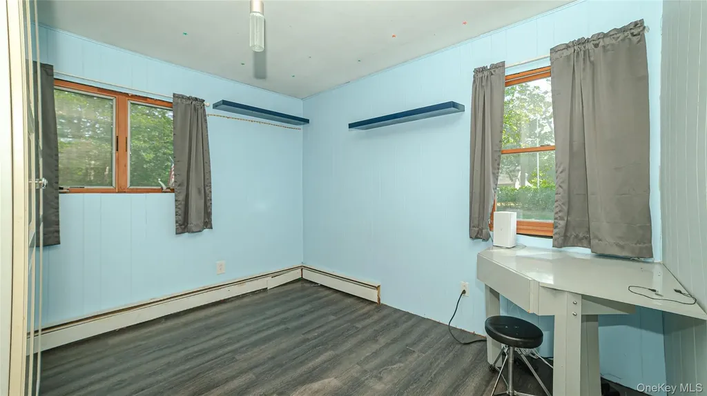 1120 Spur Drive S Bay Shore NY 11706