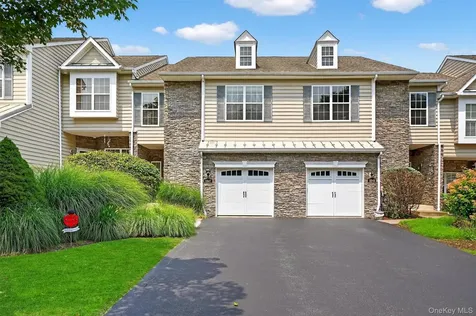 1047 Dutcher Drive Fishkill NY 12524