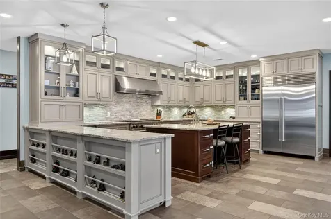 23 Gloria Lane Huntington NY 11743