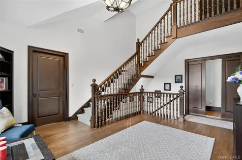 23 Gloria Lane Huntington NY 11743