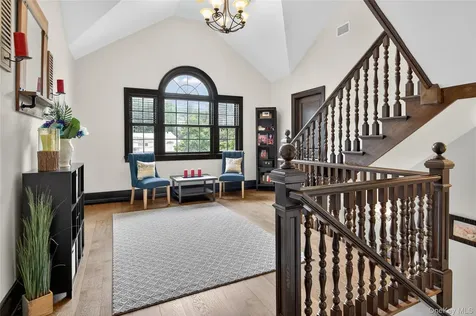 23 Gloria Lane Huntington NY 11743