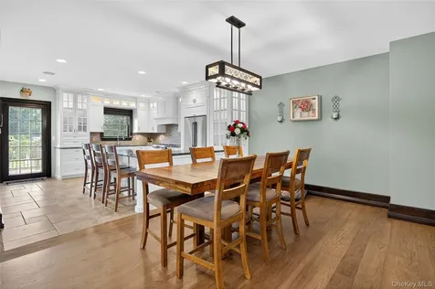 23 Gloria Lane Huntington NY 11743