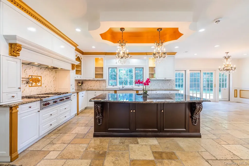 117 Crabapple Road Manhasset NY 11030