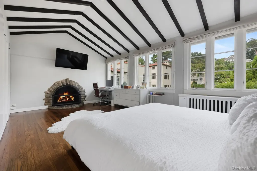 7 Park Avenue Terrace Bronxville NY 10708
