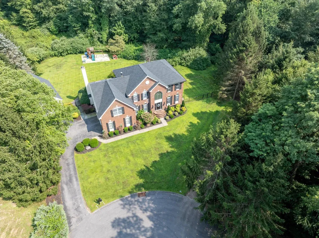 11 Mathews Lane Somers NY 10589