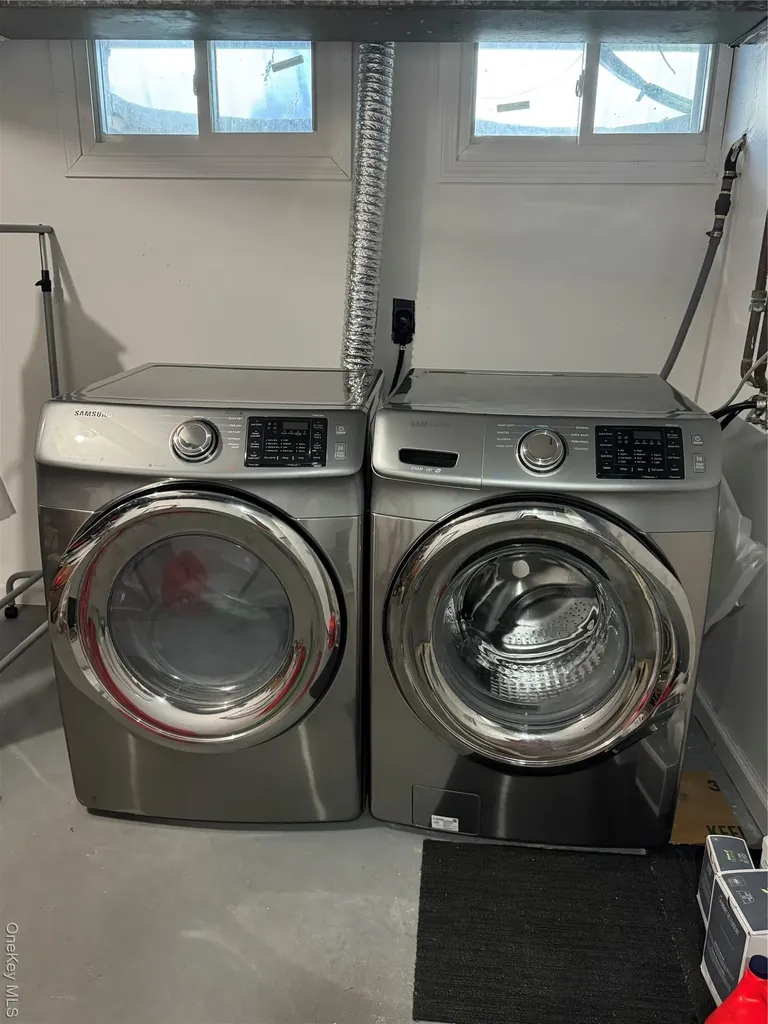 10 Otsego Place Commack NY 11725
