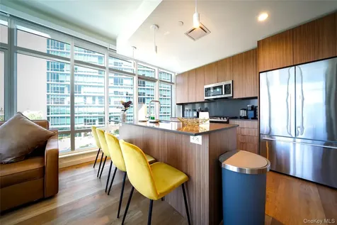 50 Clinton Place New Rochelle NY 10804