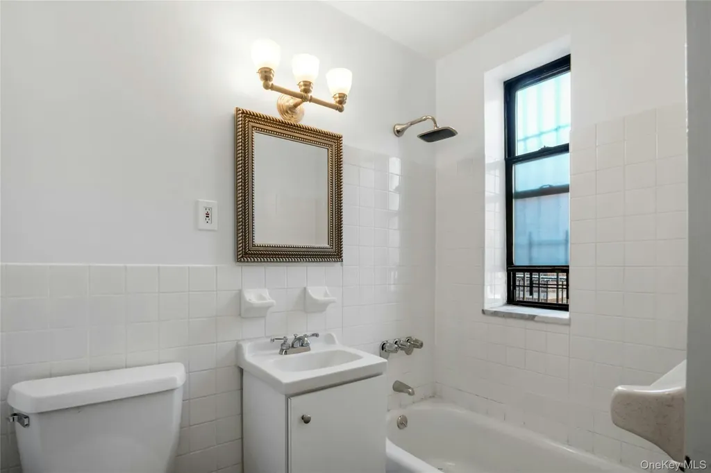 2400 Davidson Avenue Bronx NY 10468