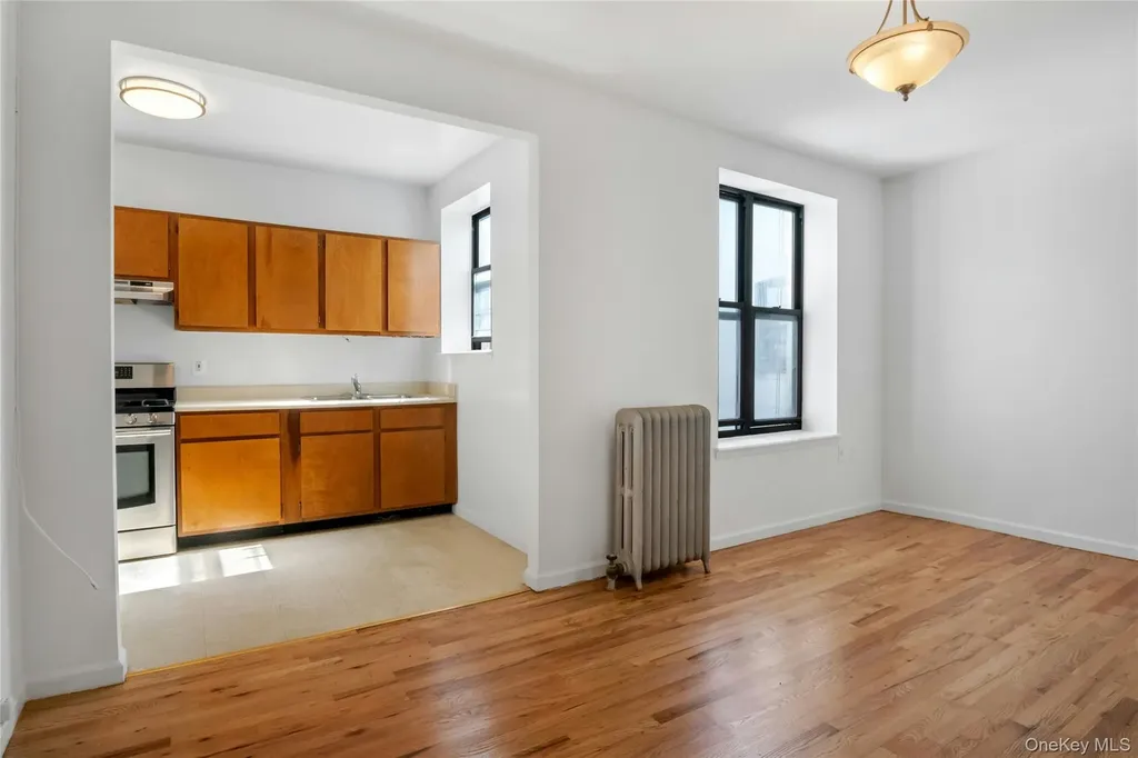 2400 Davidson Avenue Bronx NY 10468