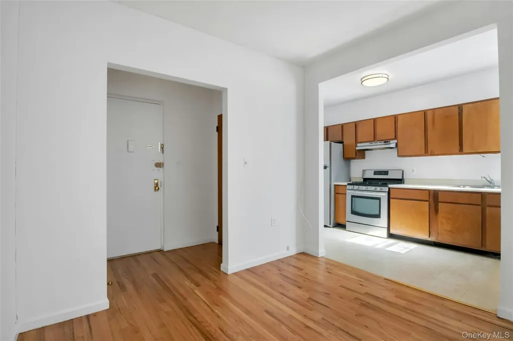 2400 Davidson Avenue Bronx NY 10468