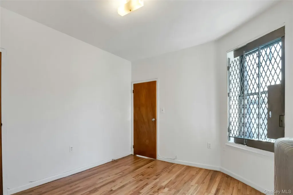 2400 Davidson Avenue Bronx NY 10468