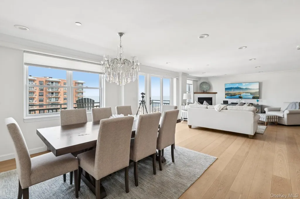 26 W Broadway Long Beach NY 11561