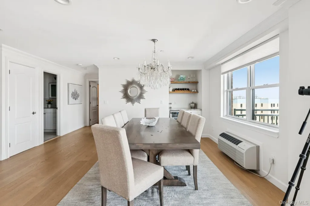 26 W Broadway Long Beach NY 11561