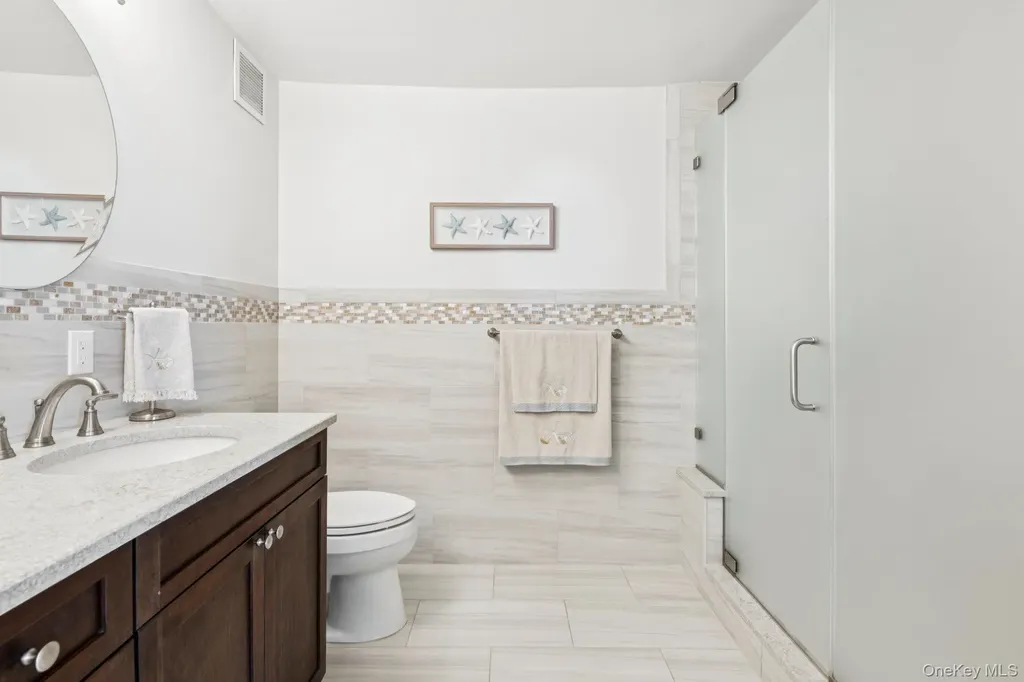 26 W Broadway Long Beach NY 11561