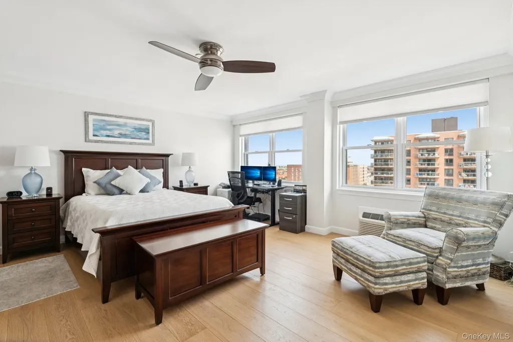 26 W Broadway Long Beach NY 11561
