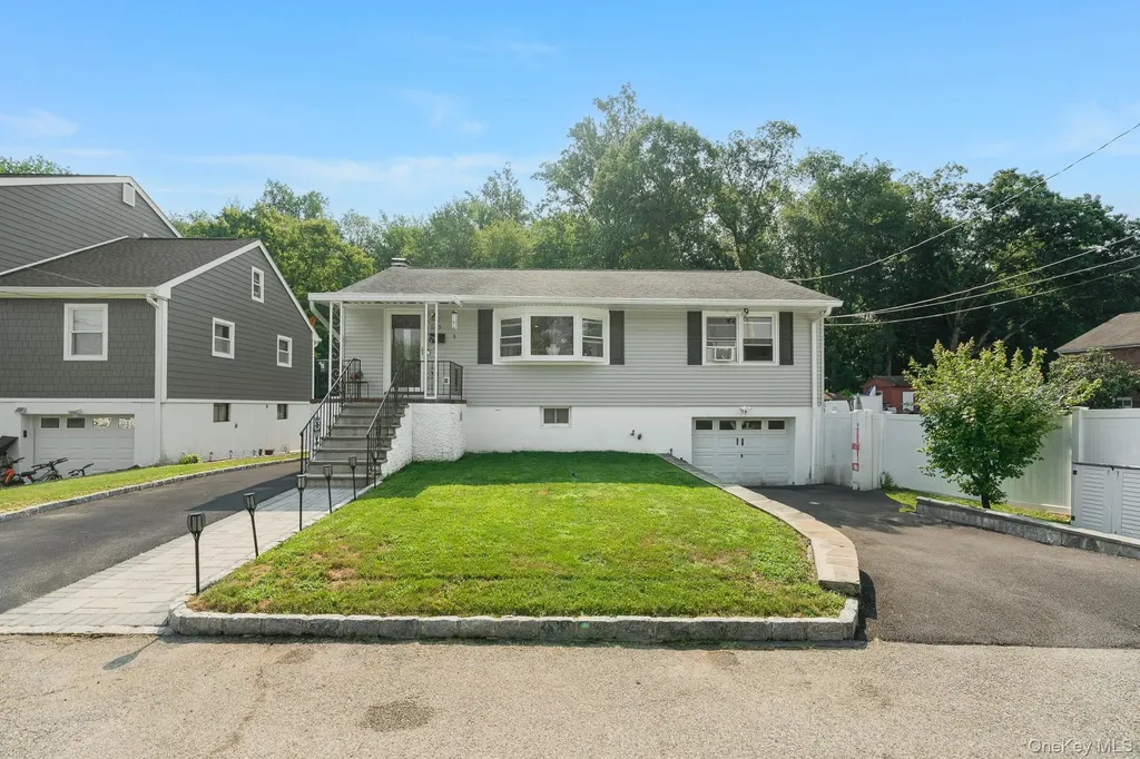 843 Lyle Court Peekskill NY 10566