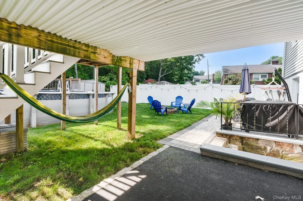 843 Lyle Court Peekskill NY 10566