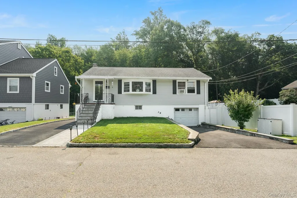 843 Lyle Court Peekskill NY 10566
