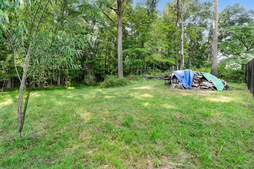 843 Lyle Court Peekskill NY 10566