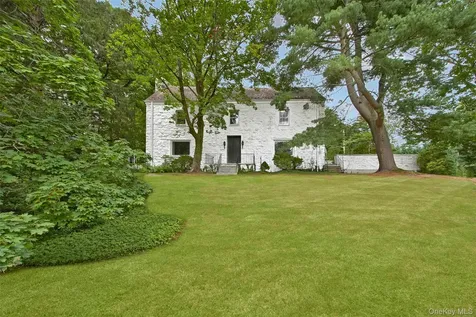 460 Sterling Road Harrison NY 10528