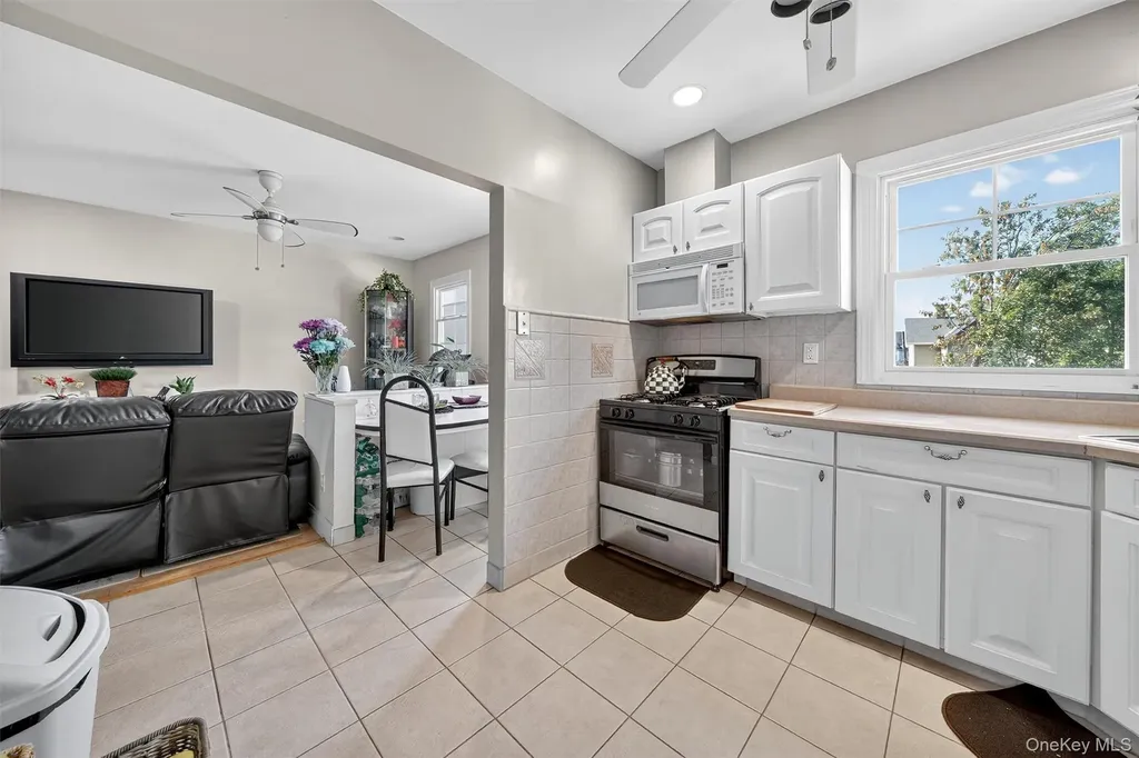 16 Maple Place Ossining NY 10562