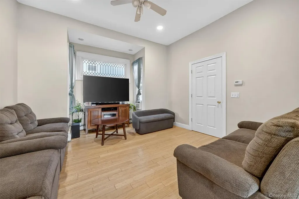 16 Maple Place Ossining NY 10562