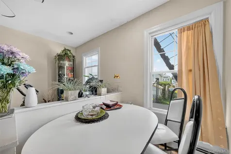 16 Maple Place Ossining NY 10562