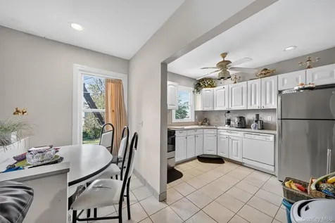 16 Maple Place Ossining NY 10562
