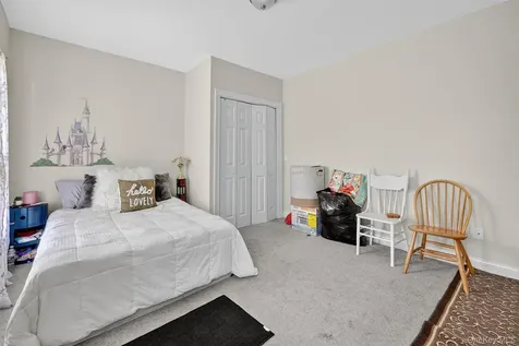 16 Maple Place Ossining NY 10562