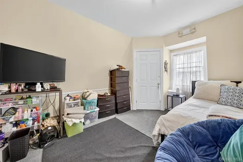 16 Maple Place Ossining NY 10562