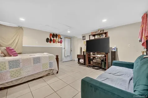 16 Maple Place Ossining NY 10562