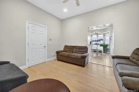 16 Maple Place Ossining NY 10562