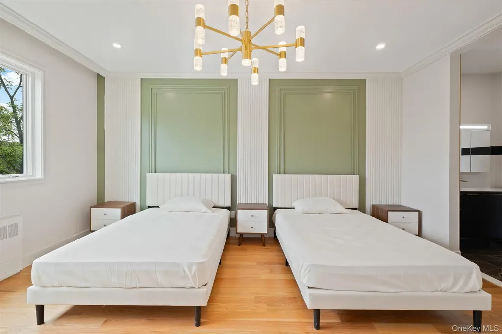 15 Ridge Avenue Spring Valley NY 10977