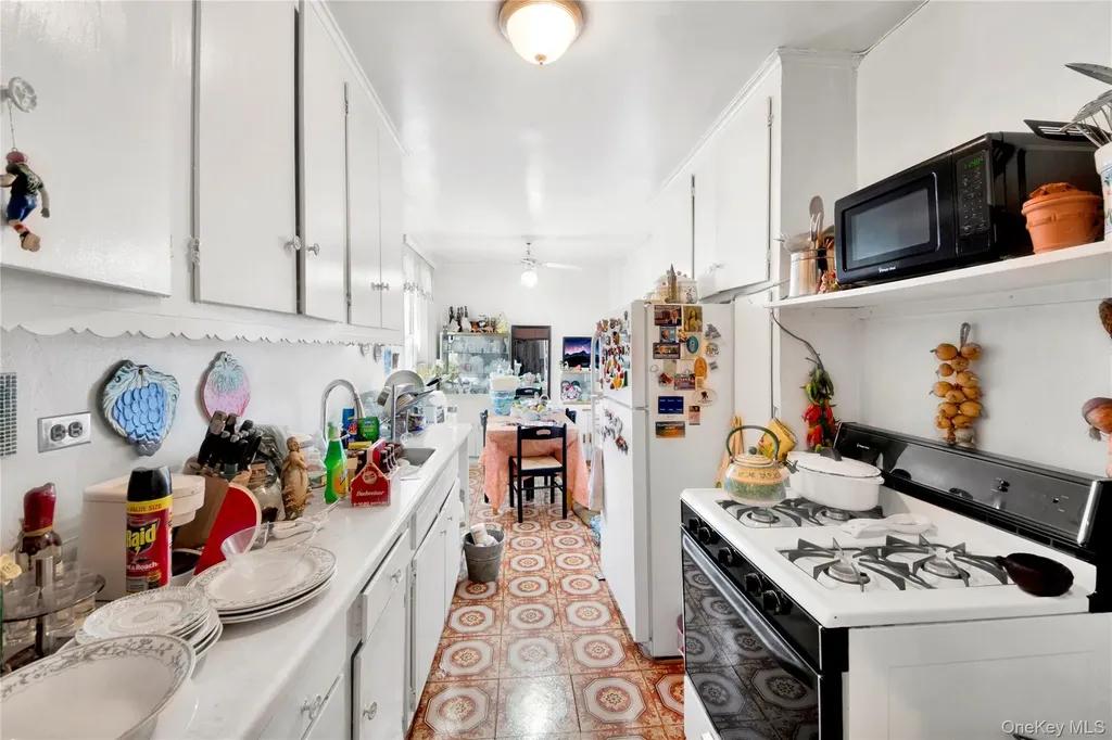 740 E 232nd Street Bronx NY 10466