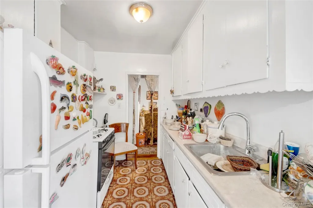 740 E 232nd Street Bronx NY 10466