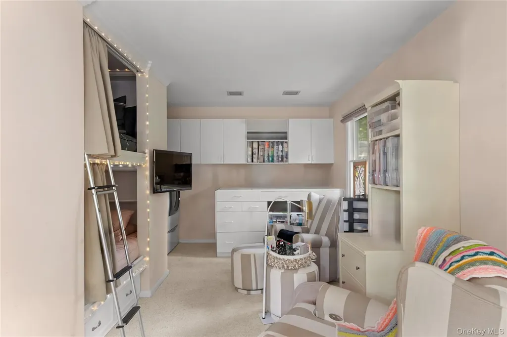 52 Hillside Road Stony Brook NY 11790