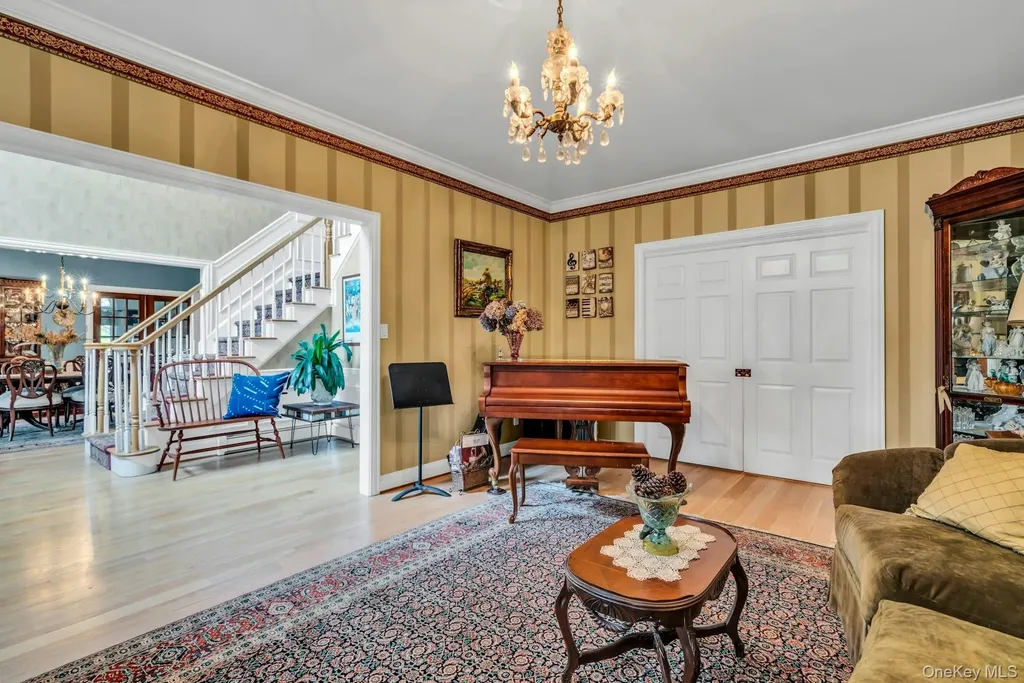55 Grasslands Circle Mount Sinai NY 11766