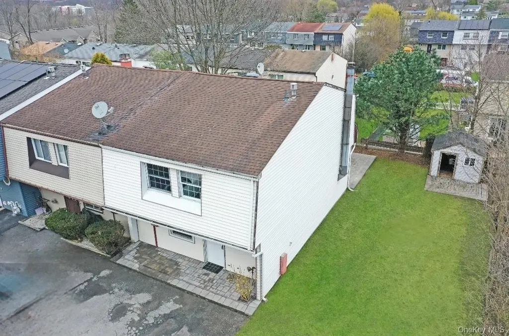 15 Silo Lane Middletown NY 10940