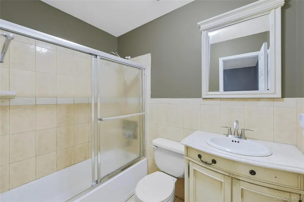 15 Silo Lane Middletown NY 10940