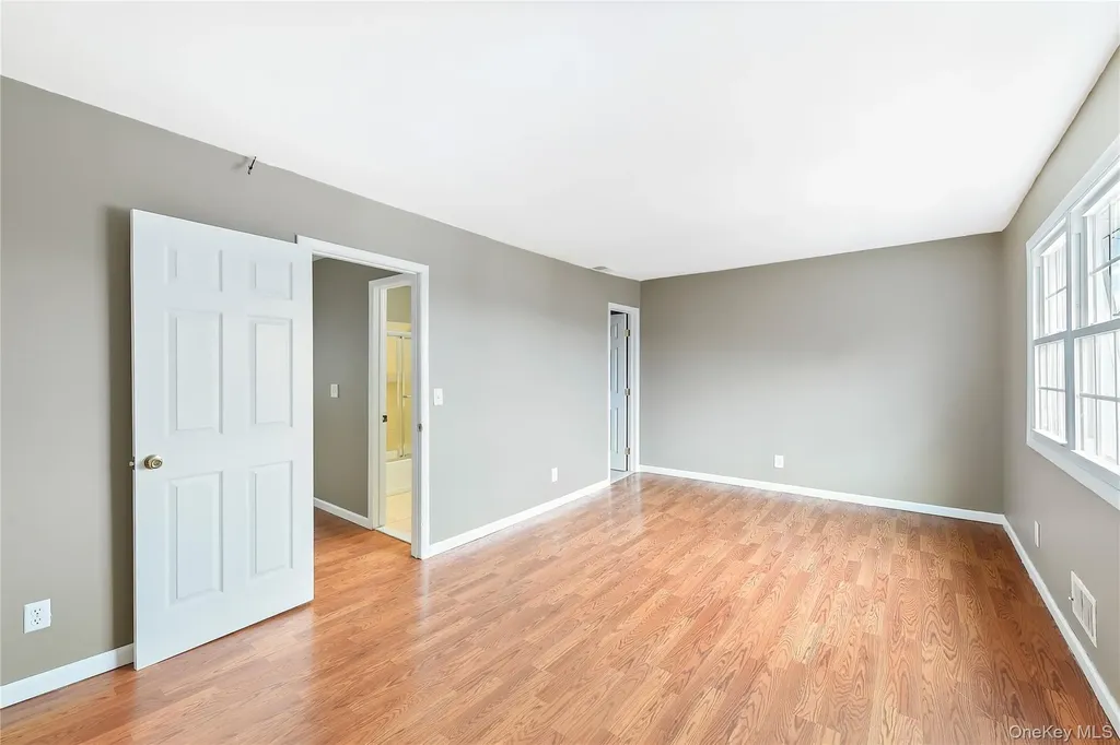 15 Silo Lane Middletown NY 10940