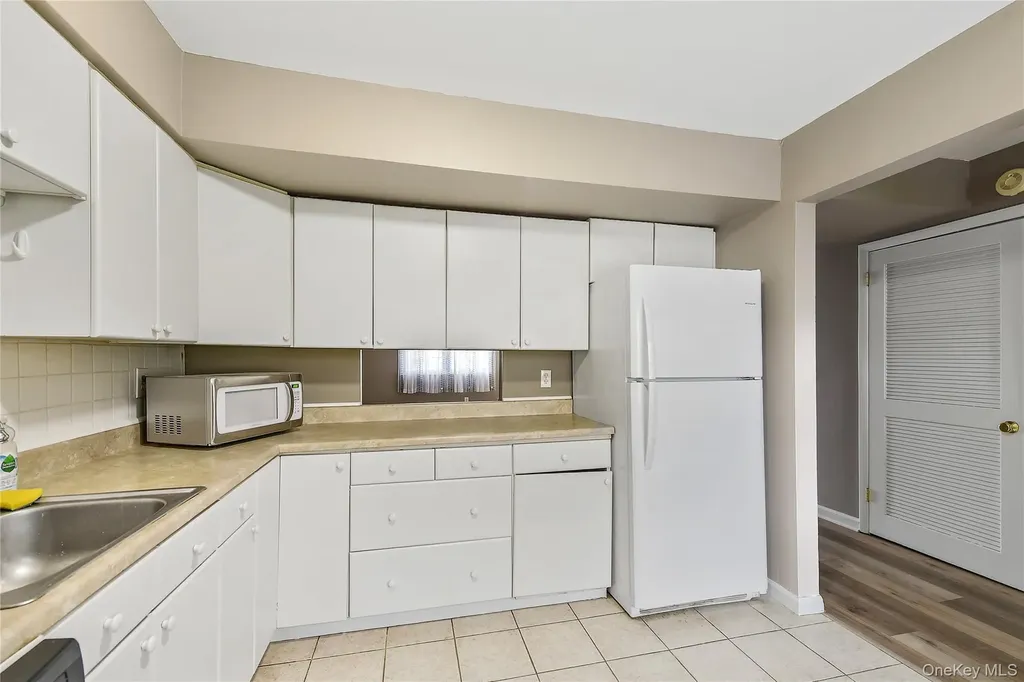 15 Silo Lane Middletown NY 10940